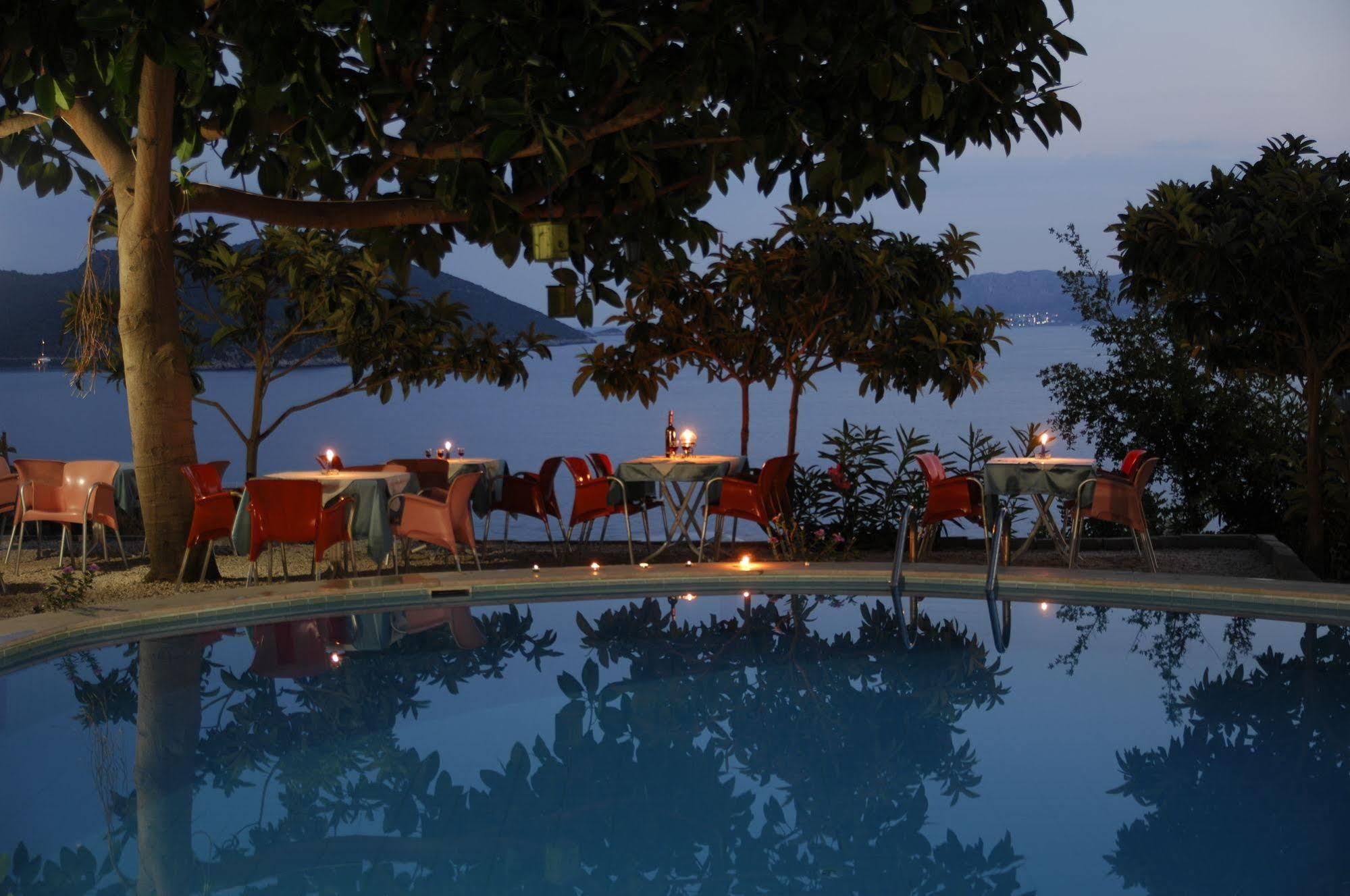 Kas Maki Hotel Extérieur photo